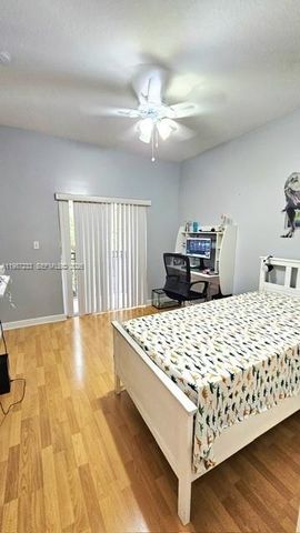 11275 SW 231st Ln, Miami, FL 33170