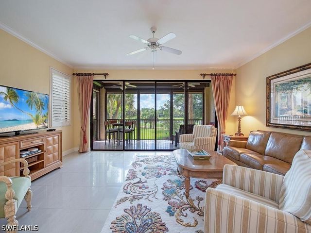 7024 Pelican Bay BLVD F105, Naples, FL 34108