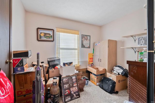 1904 Sherwood Drive, Kokomo, IN 46902