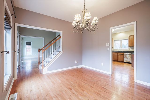 6233 Pheasants Crossing, Farmington, NY 14425