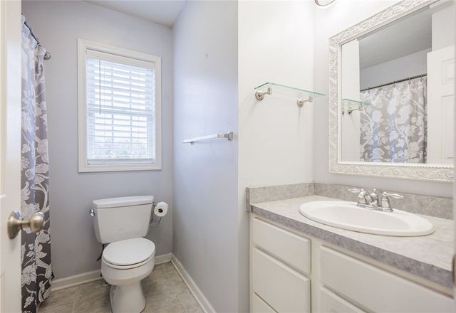 6233 Pheasants Crossing, Farmington, NY 14425