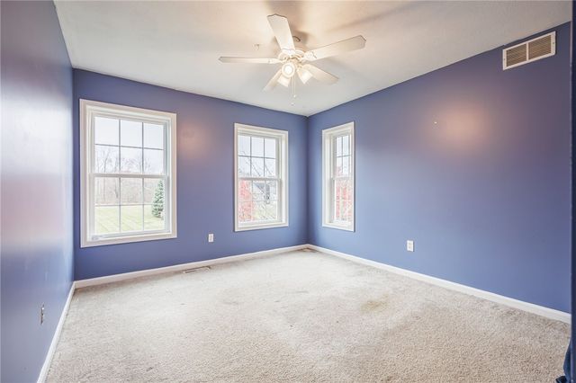 6233 Pheasants Crossing, Farmington, NY 14425