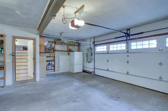 93 Woodcliff Rd, Brookline, MA 02467