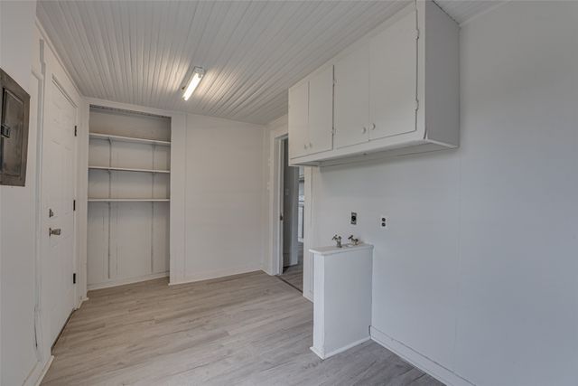 382 County Road 3102, Greenville, TX 75402