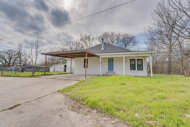 382 County Road 3102, Greenville, TX 75402