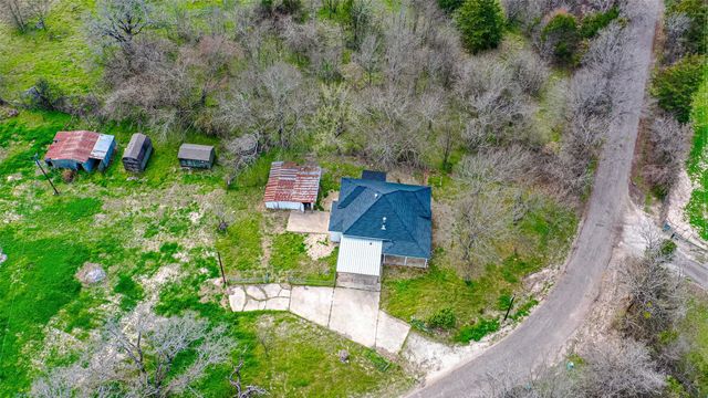 382 County Road 3102, Greenville, TX 75402
