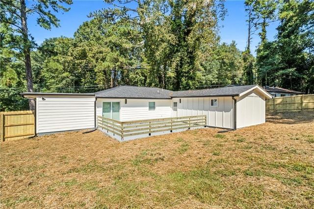 1514 Peachcrest Road, Decatur, GA 30032