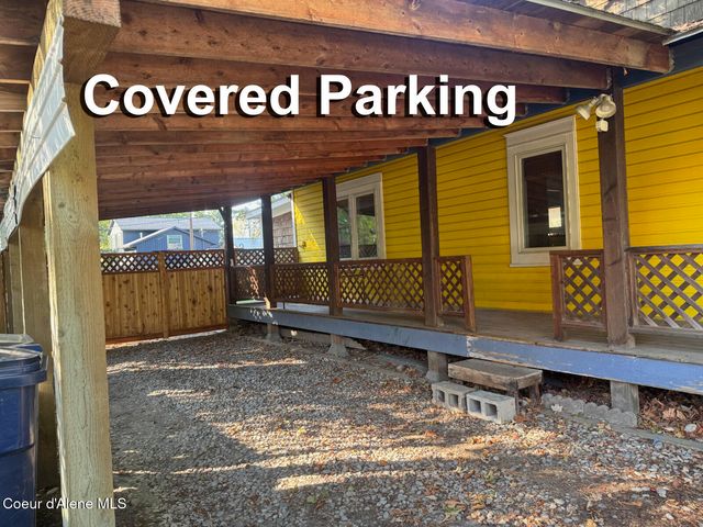 819 Cedar St, Sandpoint, ID 83864