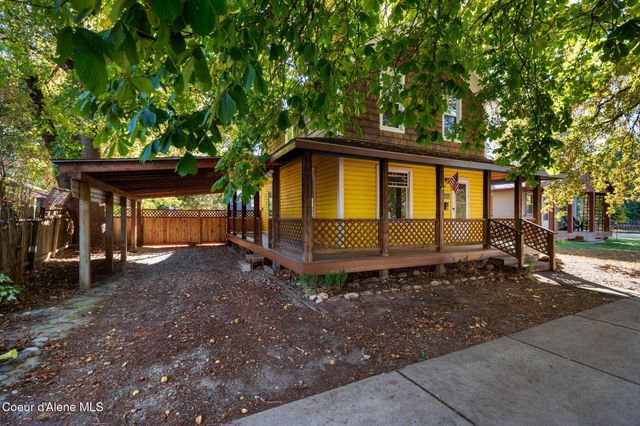 819 Cedar St, Sandpoint, ID 83864