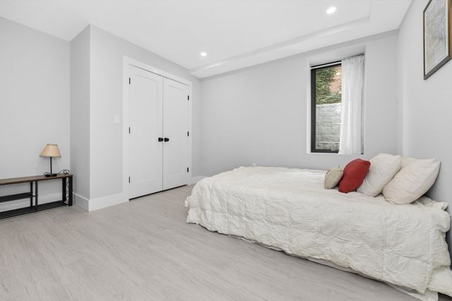 70 Washington St 70, Newton, MA 02458