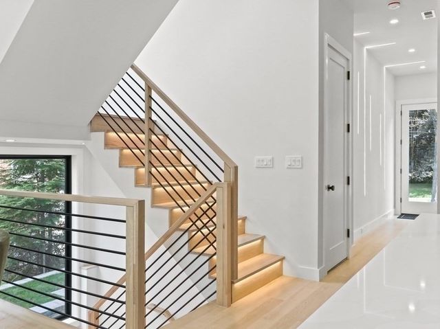 70 Washington St 70, Newton, MA 02458