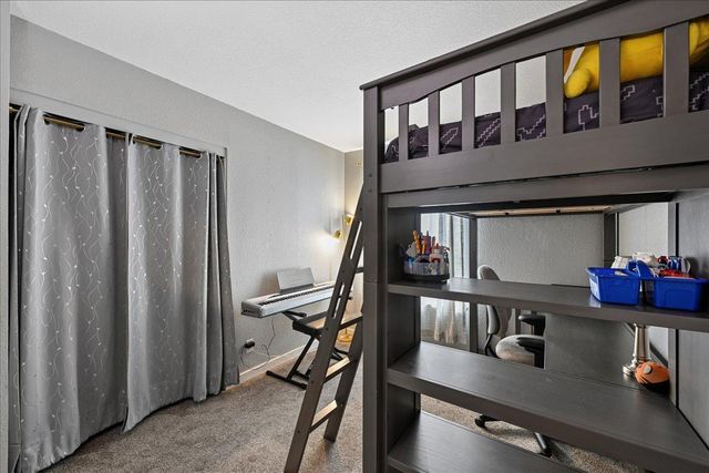 1221 Rudger Way, Sacramento, CA 95833