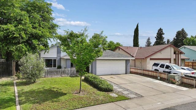 1221 Rudger Way, Sacramento, CA 95833
