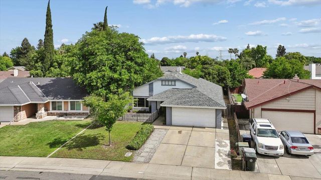 1221 Rudger Way, Sacramento, CA 95833