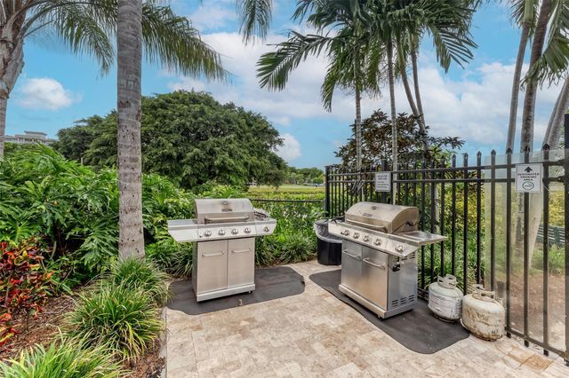 3200 N Palm Aire Drive 508, Pompano Beach, FL 33069