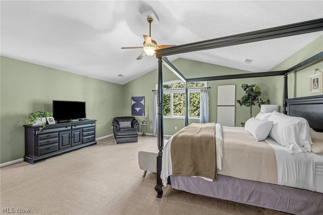 583 Legends Row, Avon Lake, OH 44012