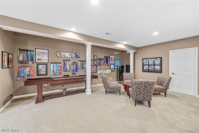 583 Legends Row, Avon Lake, OH 44012