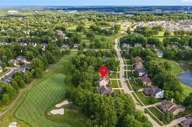 583 Legends Row, Avon Lake, OH 44012