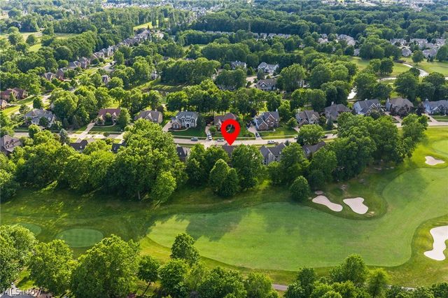 583 Legends Row, Avon Lake, OH 44012