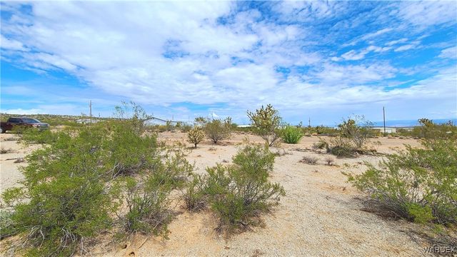 90 E Kolb Drive, Meadview, AZ 86444