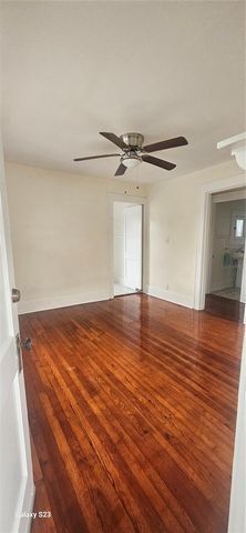 316 11TH AVE NE 3, St Petersburg, FL 33701