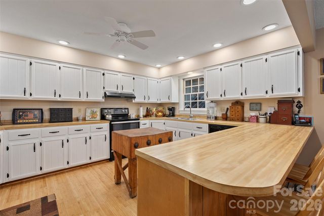 134 The Trail, Maggie Valley, NC 28751