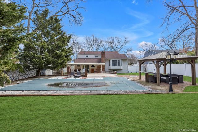 154 Alexander Avenue, Nesconset, NY 11767