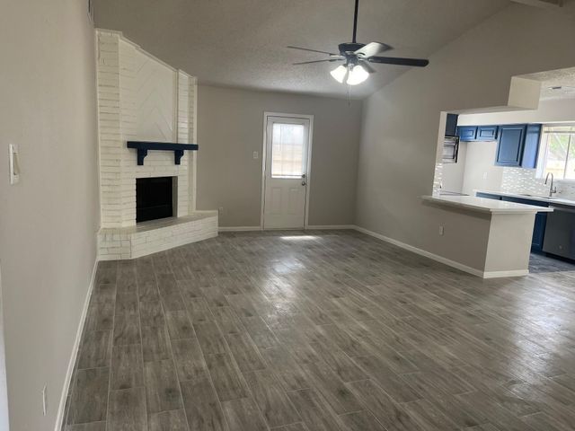 2434 Long Reach Drive, Sugar Land, TX 77478