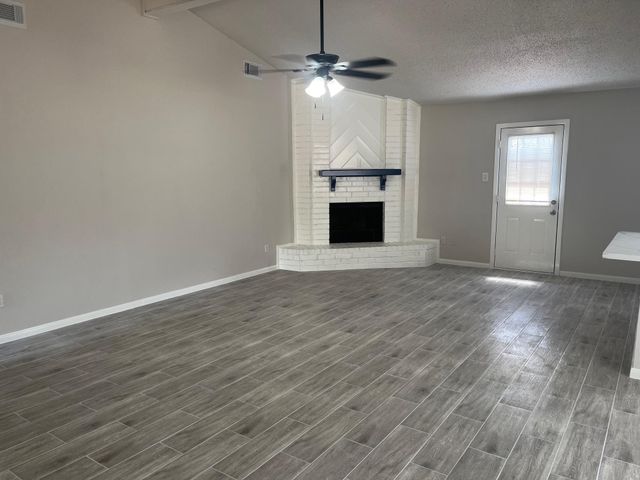 2434 Long Reach Drive, Sugar Land, TX 77478