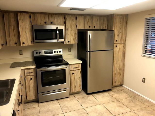 2661 SABAL SPRINGS CIRCLE 204, Clearwater, FL 33761