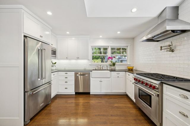1016 Greenwood Drive, Menlo Park, CA 94025