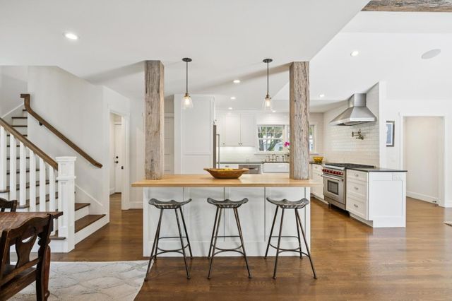 1016 Greenwood Drive, Menlo Park, CA 94025