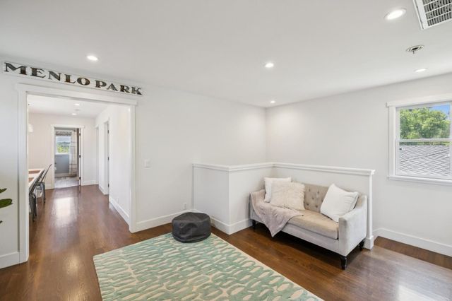 1016 Greenwood Drive, Menlo Park, CA 94025