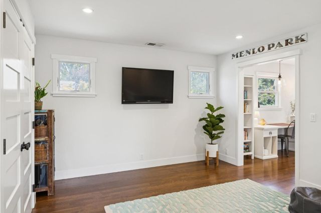 1016 Greenwood Drive, Menlo Park, CA 94025