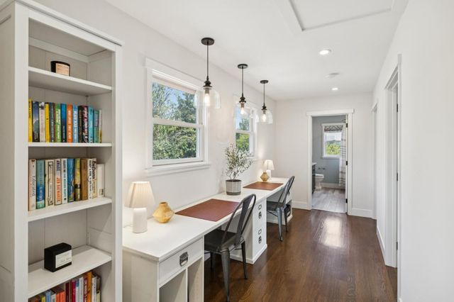 1016 Greenwood Drive, Menlo Park, CA 94025