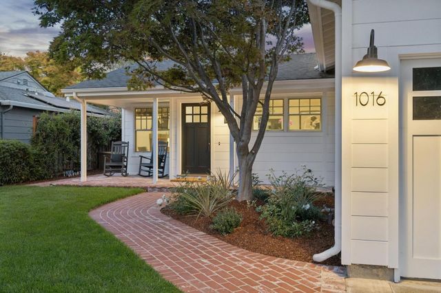 1016 Greenwood Drive, Menlo Park, CA 94025