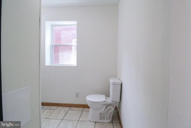 2251 LOGAN ST, Harrisburg, PA 17110