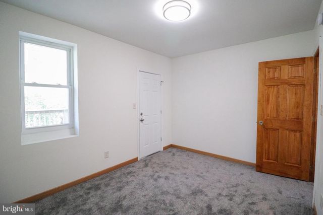 2251 LOGAN ST, Harrisburg, PA 17110