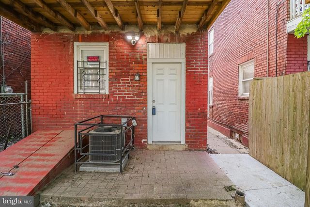 2251 LOGAN ST, Harrisburg, PA 17110