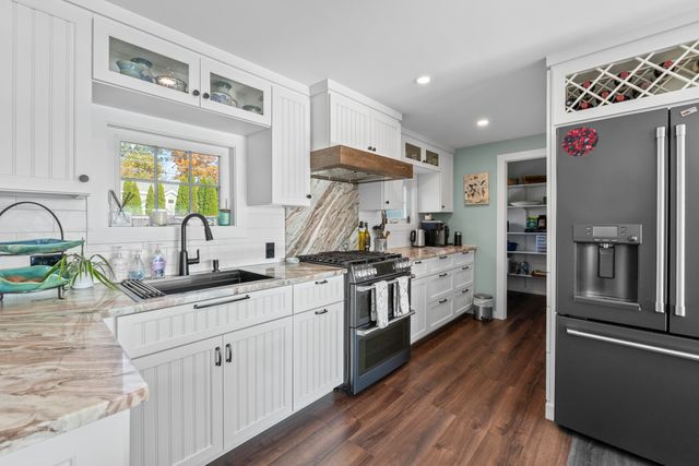 30 Cedar Point Road, Durham, NH 03824