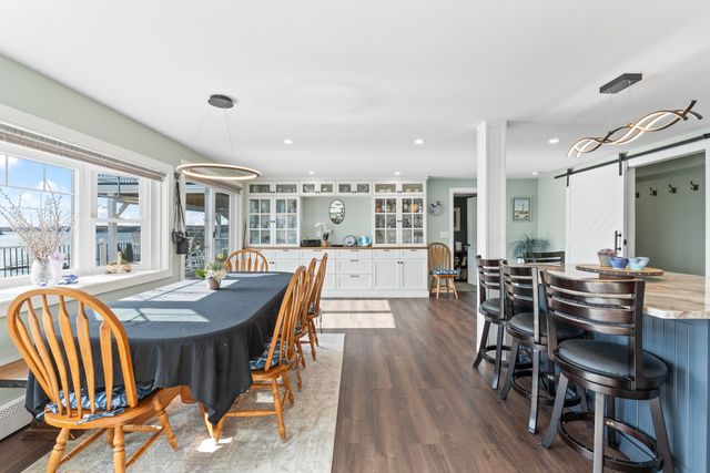 30 Cedar Point Road, Durham, NH 03824