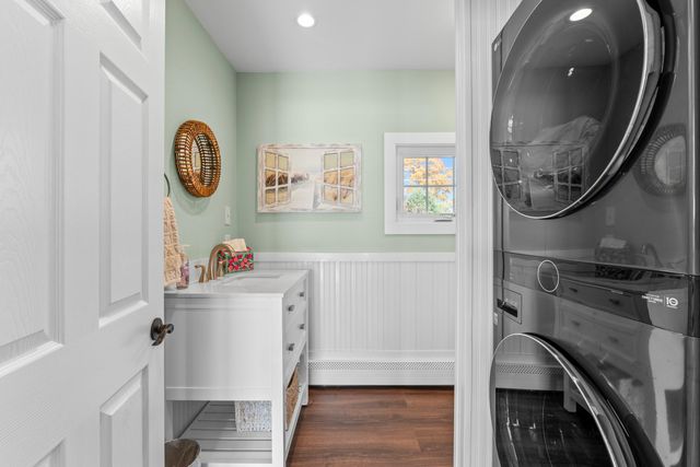 30 Cedar Point Road, Durham, NH 03824