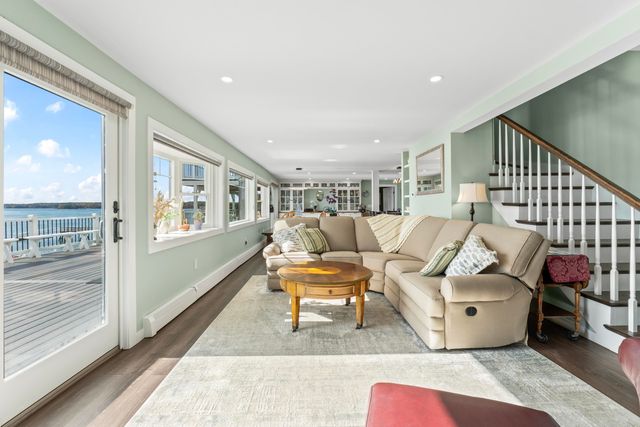 30 Cedar Point Road, Durham, NH 03824