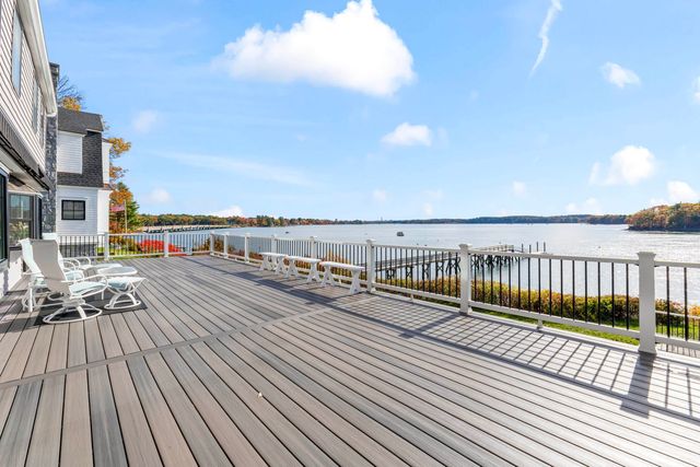 30 Cedar Point Road, Durham, NH 03824