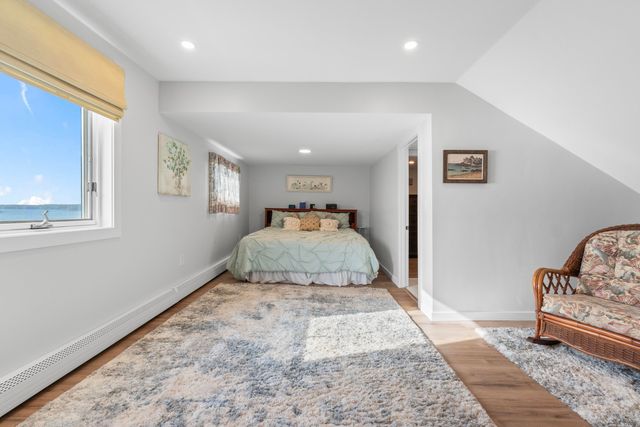 30 Cedar Point Road, Durham, NH 03824