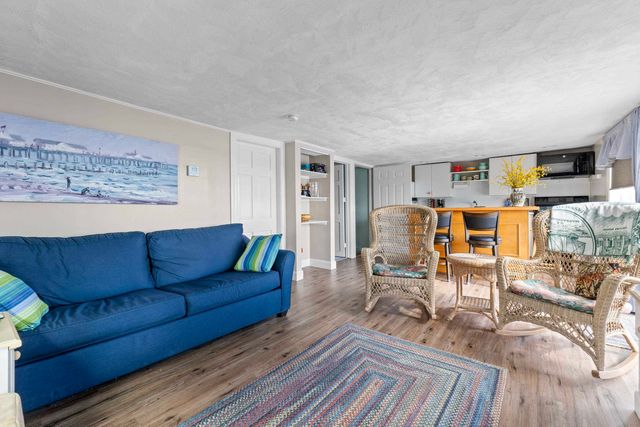 30 Cedar Point Road, Durham, NH 03824