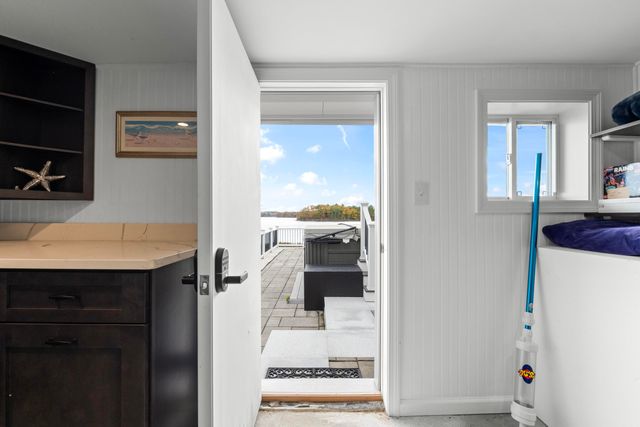 30 Cedar Point Road, Durham, NH 03824