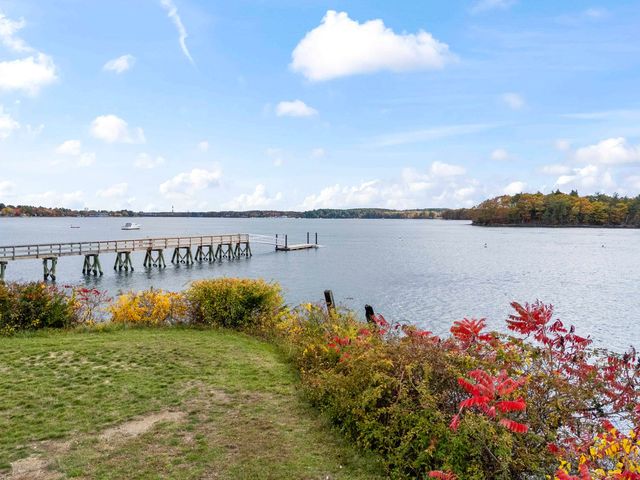 30 Cedar Point Road, Durham, NH 03824