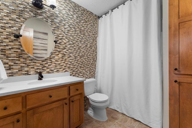 3360 Wood Duck Drive NW, Prior Lake, MN 55372