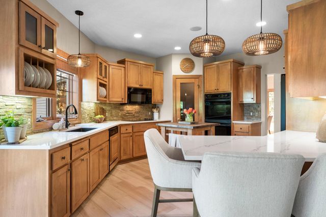 3360 Wood Duck Drive NW, Prior Lake, MN 55372